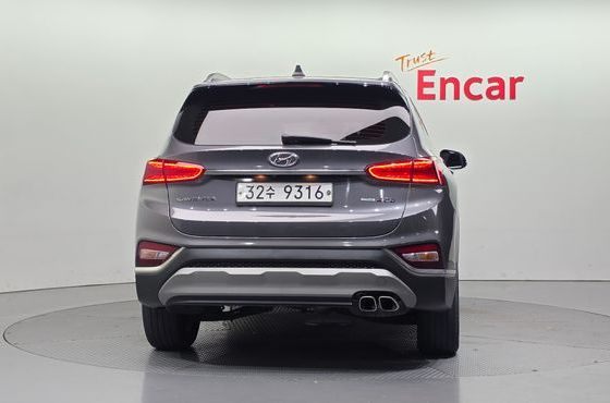 Hyundai Santafe Diesel 2.2 4WD Prestige — пробег 123 221 км — фото 4 из 5