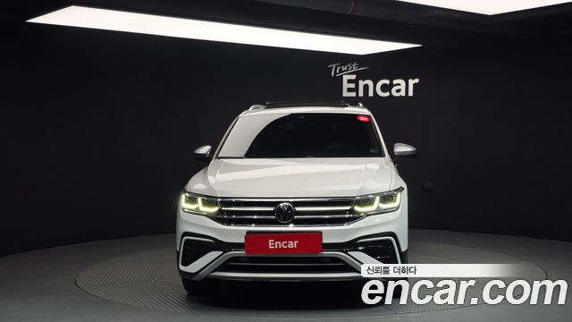 Volkswagen Tiguan 2.0 TSI Prestige — пробег 53 040 км — фото 3 из 5