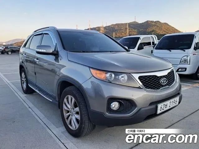 Kia Sorento Diesel 2.0 2WD TLX High-Deluxe — пробег 184 071 км — фото 1 из 5