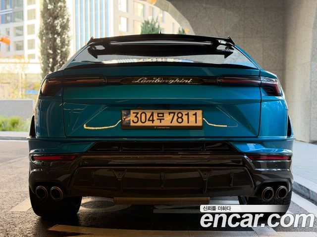 Lamborghini Urus 4.0 V8 Performante — пробег 18 000 км — фото 4 из 5