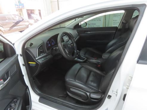 Hyundai AVANTE 1.6 GDI Smart — пробег 150 000 км — фото 5 из 5