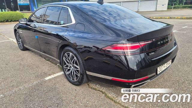 Genesis G90 из Кореи Encar