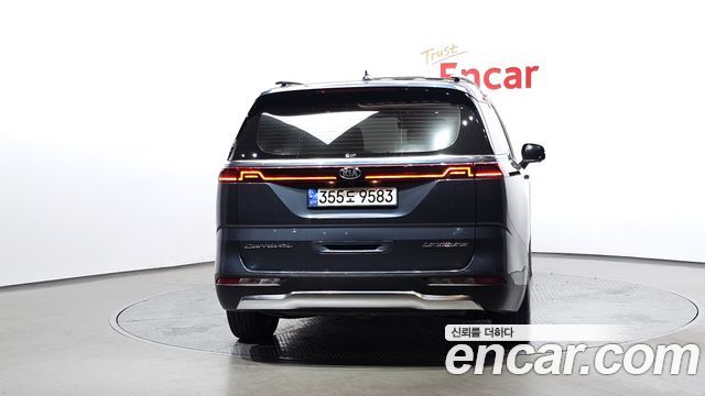 Kia Carnival из Кореи Encar