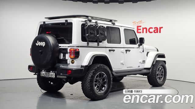 Jeep Wrangler 2.0 Overland 4Door 80th Edition — пробег 69 068 км — фото 2 из 5