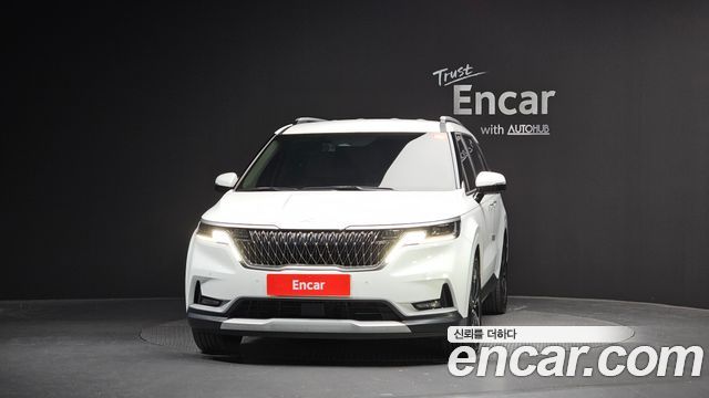 Kia Carnival 9-Seater Prestige — пробег 66 345 км — фото 3 из 5