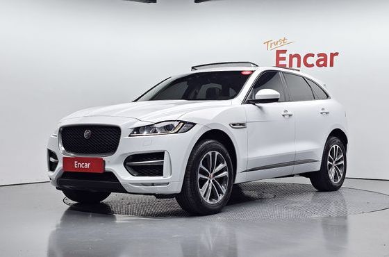 Jaguar F-PACE 20d R-Sport — пробег 111 509 км — фото 1 из 5