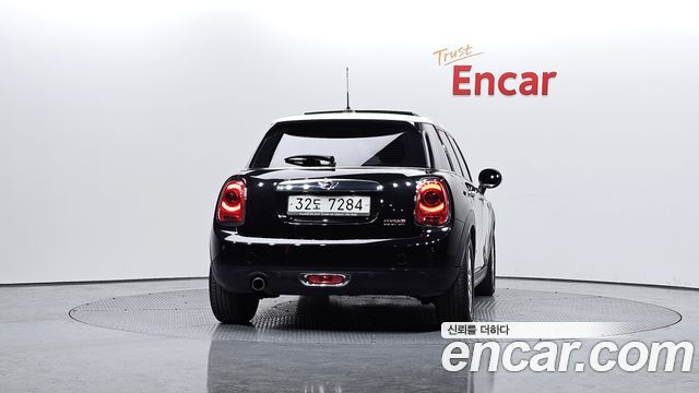 Mini Cooper из Кореи Encar