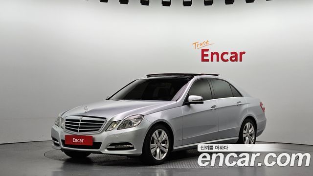 Mercedes-Benz E-Class E350 4MATIC Avantgarde — пробег 130 633 км — фото 1 из 5