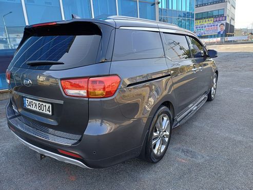Kia Carnival 9-seater Prestige — пробег 156 960 км — фото 3 из 5