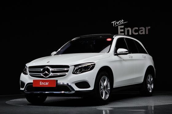 Mercedes-Benz GLC-Class GLC220 d 4MATIC — пробег 64 376 км — фото 1 из 5