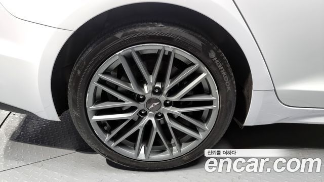 Genesis G70 из Кореи Encar