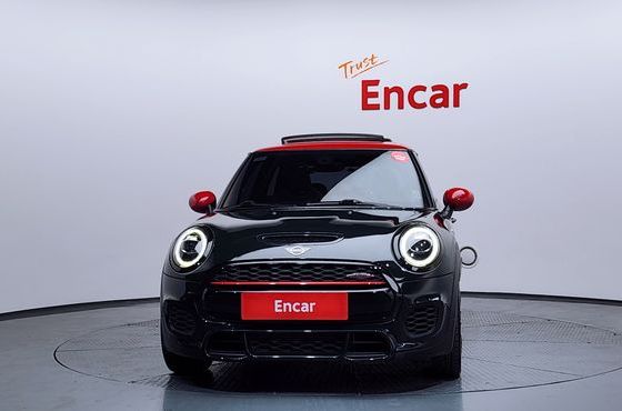 Mini Cooper JCW 3rd Generation — пробег 52 496 км — фото 3 из 5