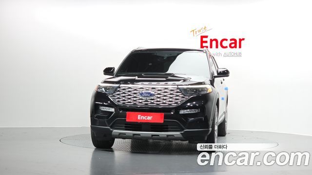Ford Explorer 3.0 Platinum 4WD — пробег 61 662 км — фото 3 из 5