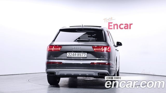 Audi Q7 из Кореи Encar