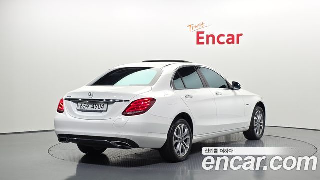 Mercedes-Benz C-Class из Кореи Encar