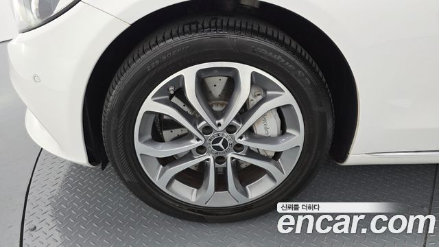 Mercedes-Benz C-Class из Кореи Encar