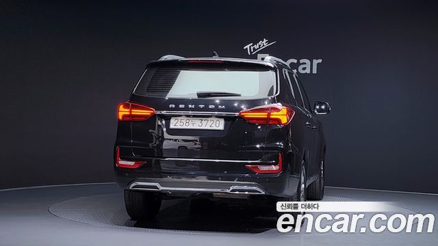 Ssangyong Rexton из Кореи Encar