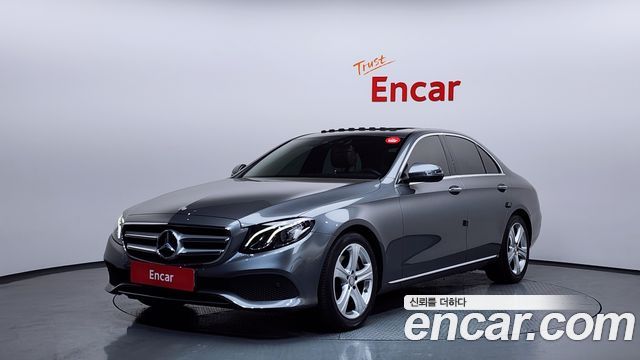 Mercedes-Benz E-Class из Кореи Encar