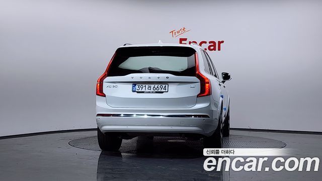 Volvo XC90 T8 Ultimate Bright Hybrid — пробег 51 360 км — фото 4 из 5