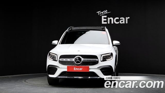 Mercedes-Benz GLB-Class GLB250 4MATIC — пробег 54 929 км — фото 3 из 5