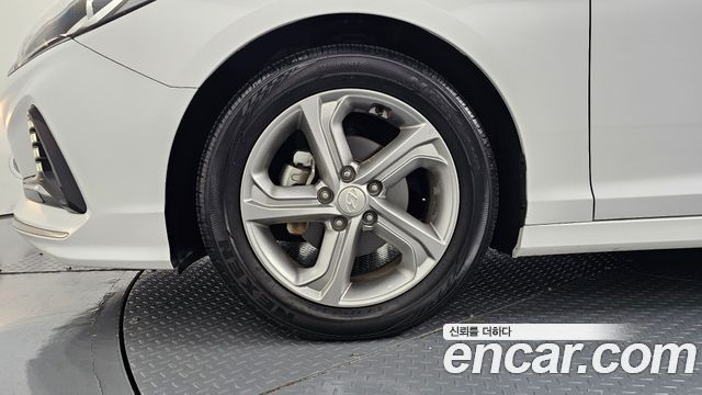 Hyundai Sonata 2.0 Smart — пробег 46 662 км — фото 5 из 5
