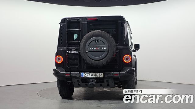Ineos Grenadier из Кореи Encar