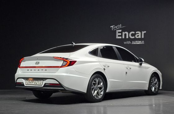 Hyundai Sonata 2.0 Premium — пробег 115 410 км — фото 2 из 5