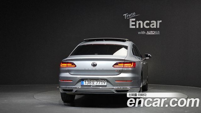 Volkswagen Arteon 2.0 TDI Presige 4Motion — пробег 106 233 км — фото 4 из 5