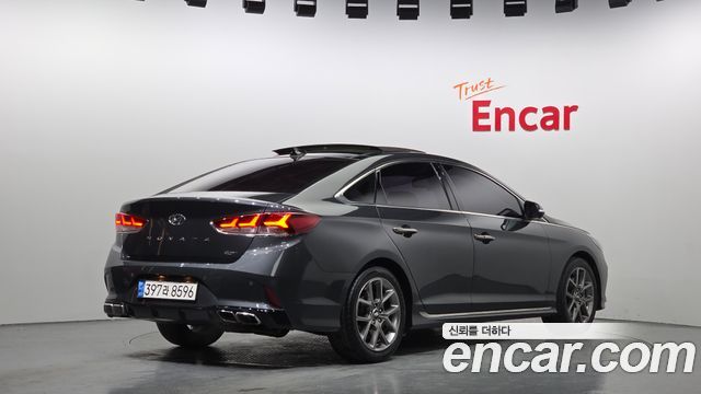 Hyundai Sonata 2.0 Turbo Exclusive — пробег 108 968 км — фото 2 из 5