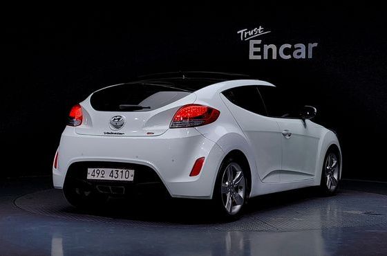 Hyundai Veloster Unique — пробег 142 562 км — фото 2 из 5