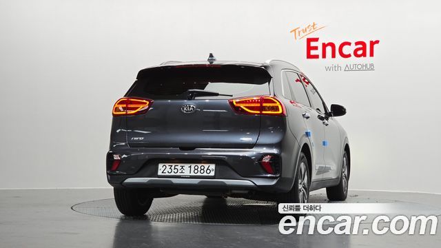 Kia Niro 1.6 HEV Noblesse Special — пробег 53 335 км — фото 4 из 5
