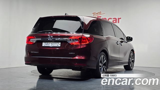 Honda Odyssey 3.5 5th — пробег 53 540 км — фото 2 из 5