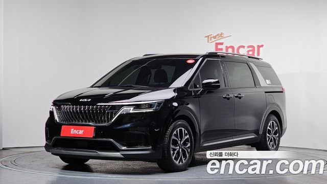 Kia Carnival 9-Seater Noblesse — пробег 27 500 км — фото 1 из 5