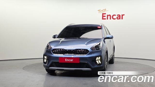 Kia Niro 1.6 HEV Prestige — пробег 92 709 км — фото 3 из 5