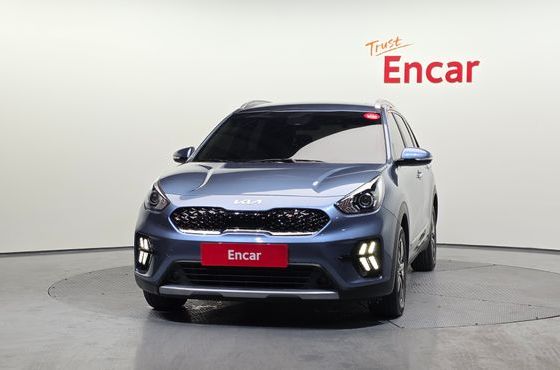 Kia Niro 1.6 HEV Prestige — пробег 92 709 км — фото 3 из 5