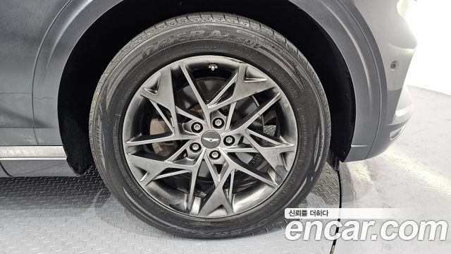 Genesis GV70 2.2 Diesel AWD — пробег 124 683 км — фото 5 из 5
