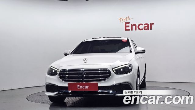 Mercedes-Benz E-Class из Кореи Encar