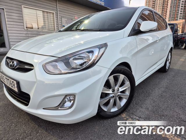 Hyundai Accent WIT 1.6 GDI Top — пробег 130 081 км — фото 2 из 5