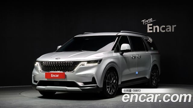 Kia Carnival 11-Seater Prestige — пробег 78 035 км — фото 1 из 5