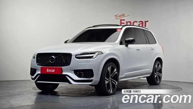 Volvo XC90 T8 R-Design Hybrid — пробег 78 037 км — фото 1 из 5