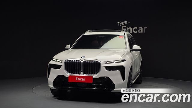 BMW X7 xDrive 40i M Sport 6STR — пробег 8 331 км — фото 3 из 5