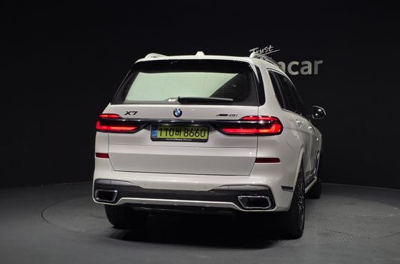 BMW X7 xDrive 40i M Sport 6STR — пробег 8 331 км — фото 4 из 5