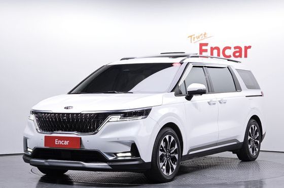 Kia Carnival Diesel 9-Seater Signature — пробег 147 797 км — фото 1 из 5