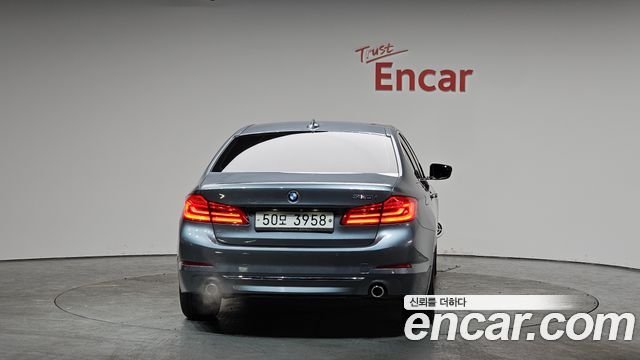 BMW 5-Series из Кореи Encar