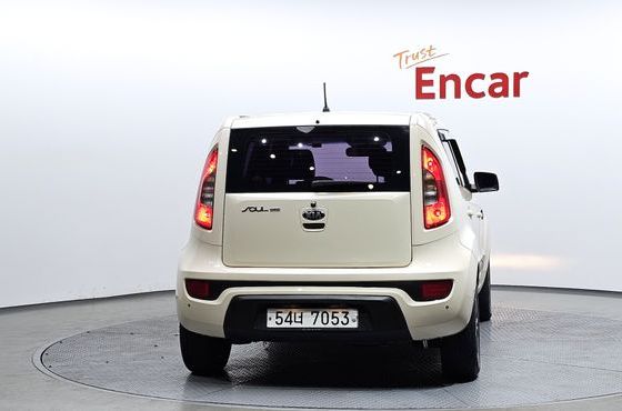 Kia Soul 1.6 GDI Luxury Standard — пробег 85 451 км — фото 4 из 5