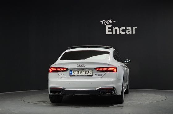 Audi A5 40 TFSI Quattro Premium Sportback — пробег 13 644 км — фото 4 из 5