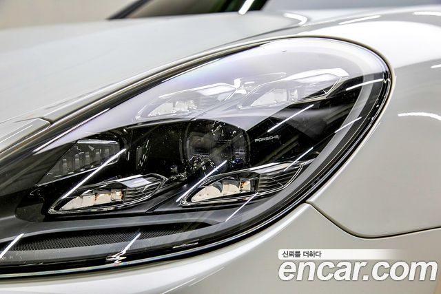 Porsche Panamera 2.9 AWD Platinum Edition — пробег 30 000 км — фото 5 из 5