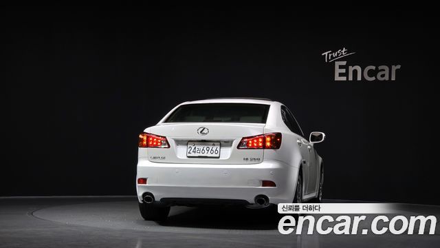 Lexus IS Premium XE20 — пробег 93 998 км — фото 4 из 5