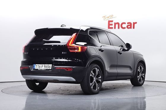 Volvo XC40 B4 Inscription — пробег 92 288 км — фото 2 из 5
