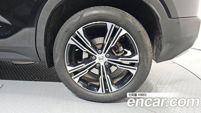 Volvo XC40 из Кореи Encar